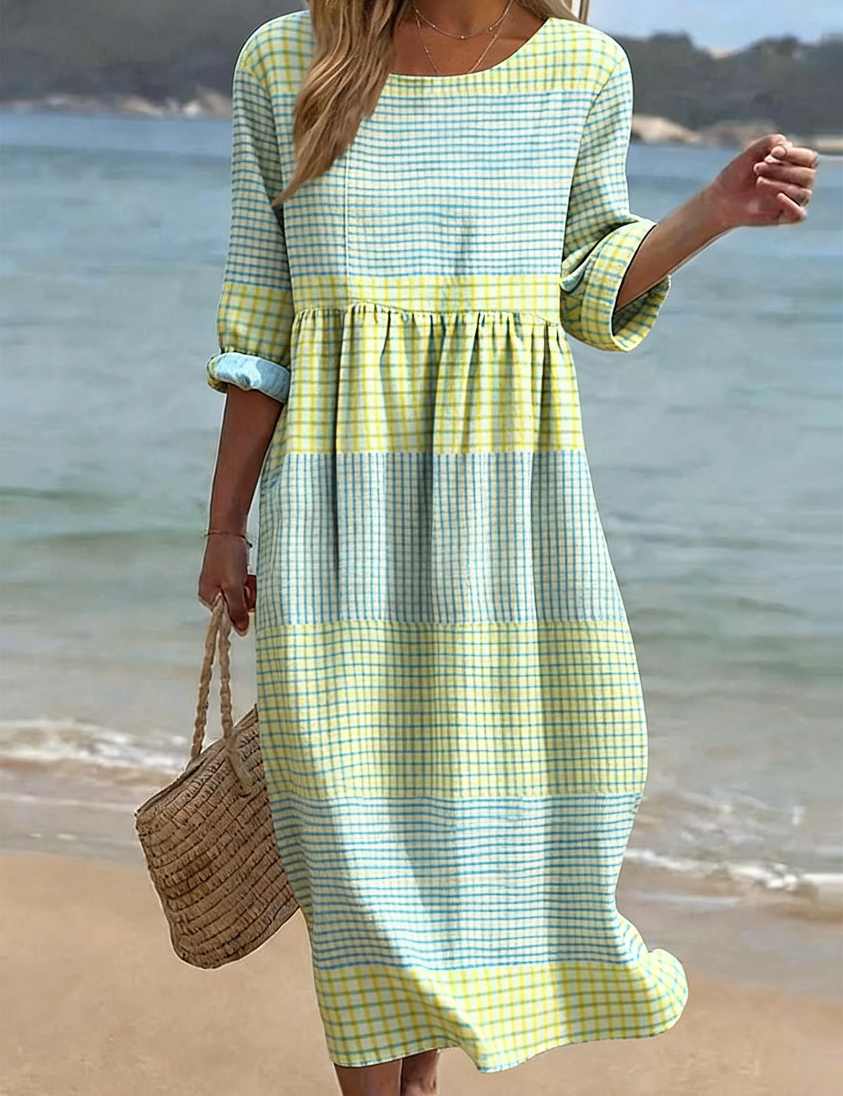 Elegant Women's Summer Maxi Dress with Half Sleeves and Round Neckline for Warm Weather 0