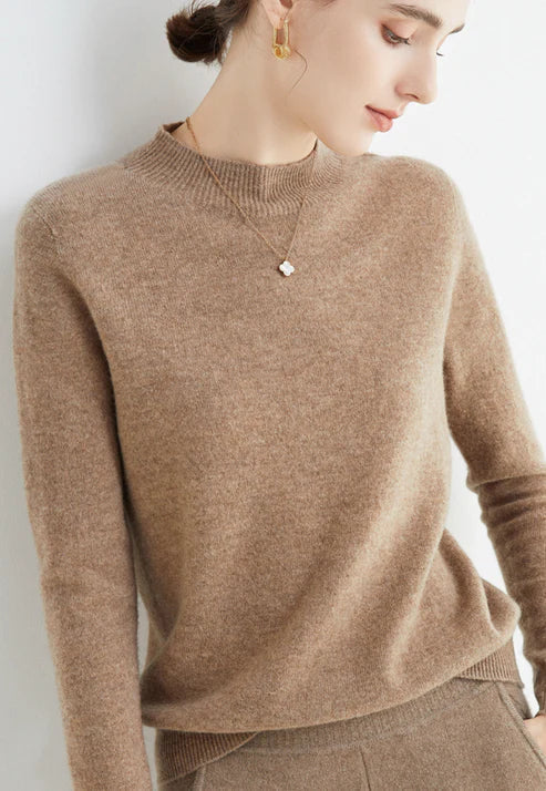 Elegant Women’s Turtleneck Sweater for Stylish Warmth 13