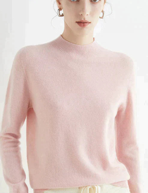Elegant Women’s Turtleneck Sweater for Stylish Warmth 2