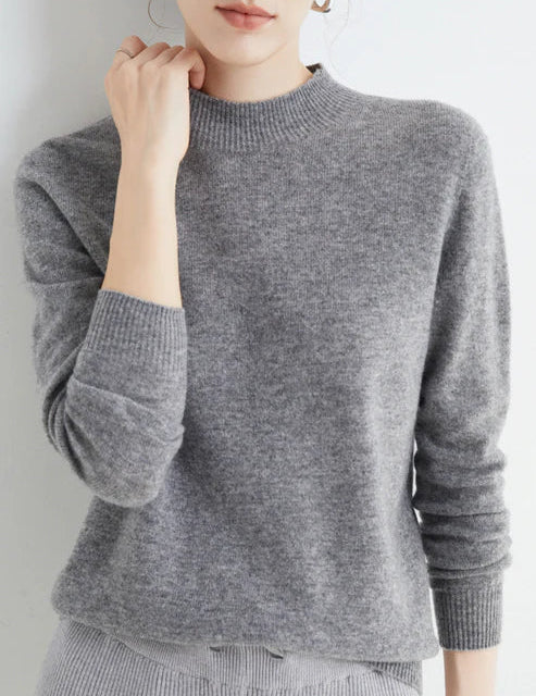 Elegant Women’s Turtleneck Sweater for Stylish Warmth 5