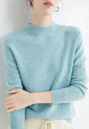 Elegant Women’s Turtleneck Sweater for Stylish Warmth 6