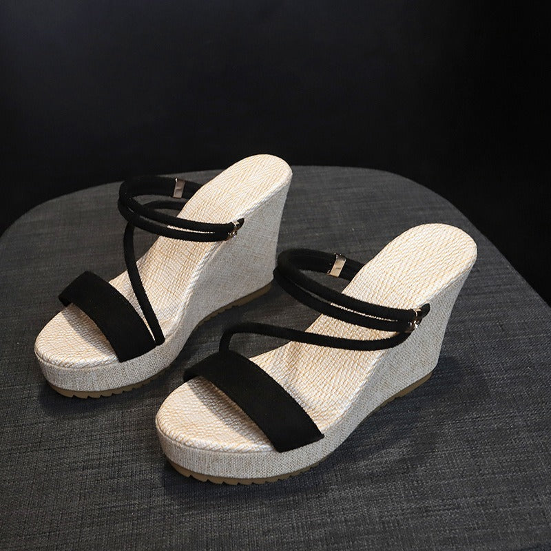 Black (Almost sold out)