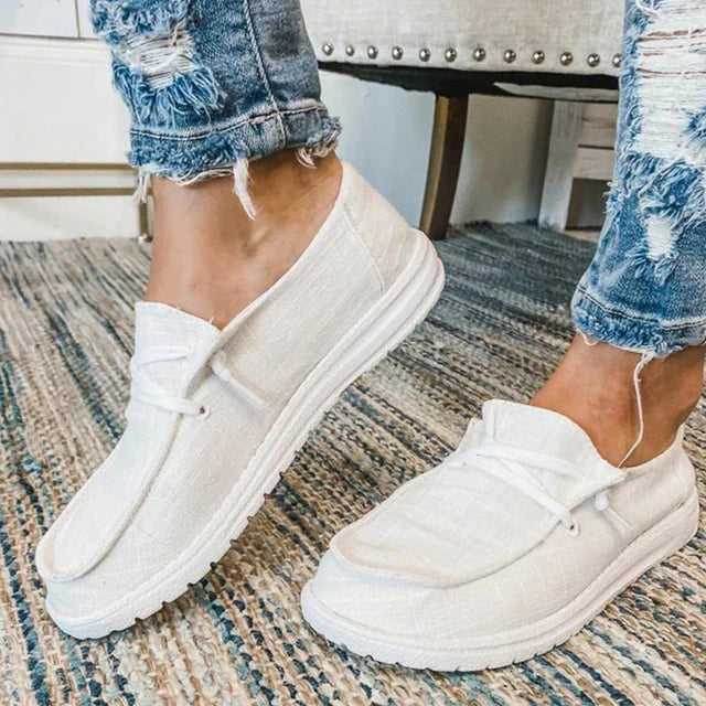 Orthopedic Women's Lace-Up Shoes with Arch Support for Everyday Comfort and Style 2