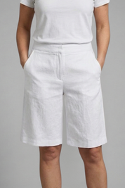 Women's Knee-Length Shorts with Elastic Waistband & Side Pockets for Casual Summer Style 6