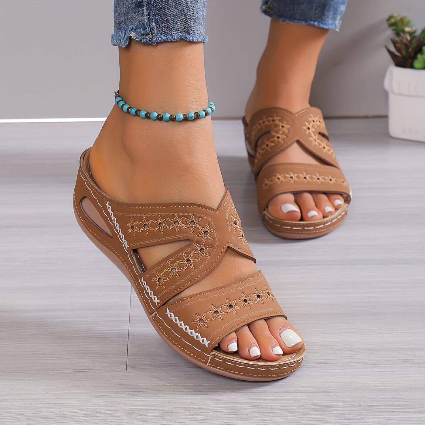 Women's Orthopedic Sandals with Anti-Slip Sole and Arch Support for Everyday Comfort 4