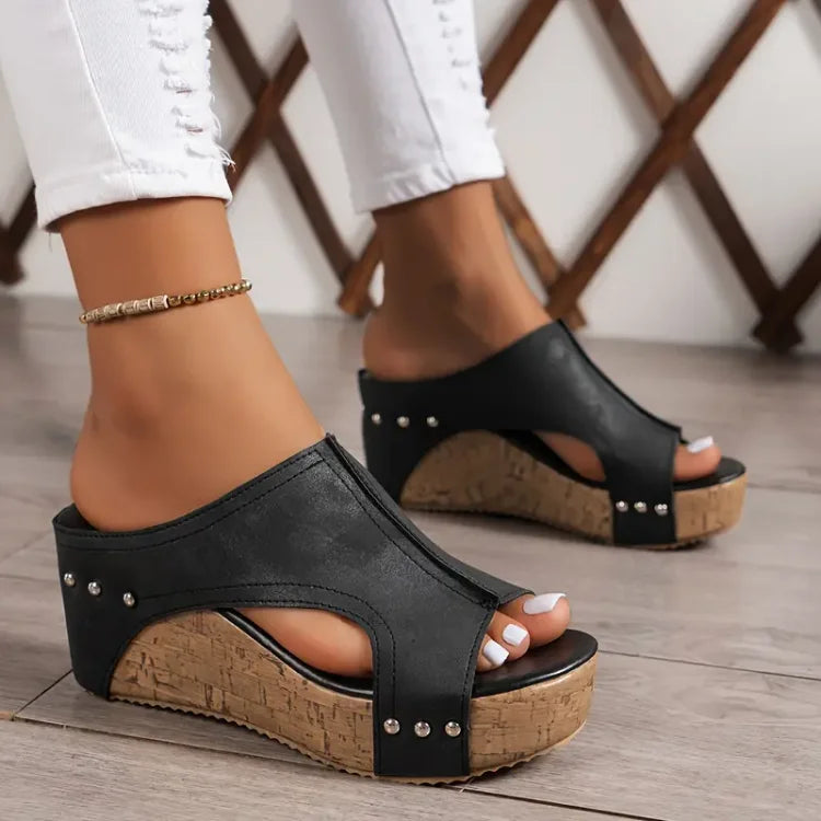 Women's Orthopedic Sandals with Arch Support and Cushioning for Everyday Comfort 1