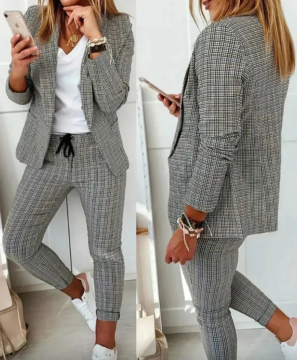 Women's Outfit, Elegant Two-Piece Business Clothing for Professional Style, Versatile and Comfortable 2