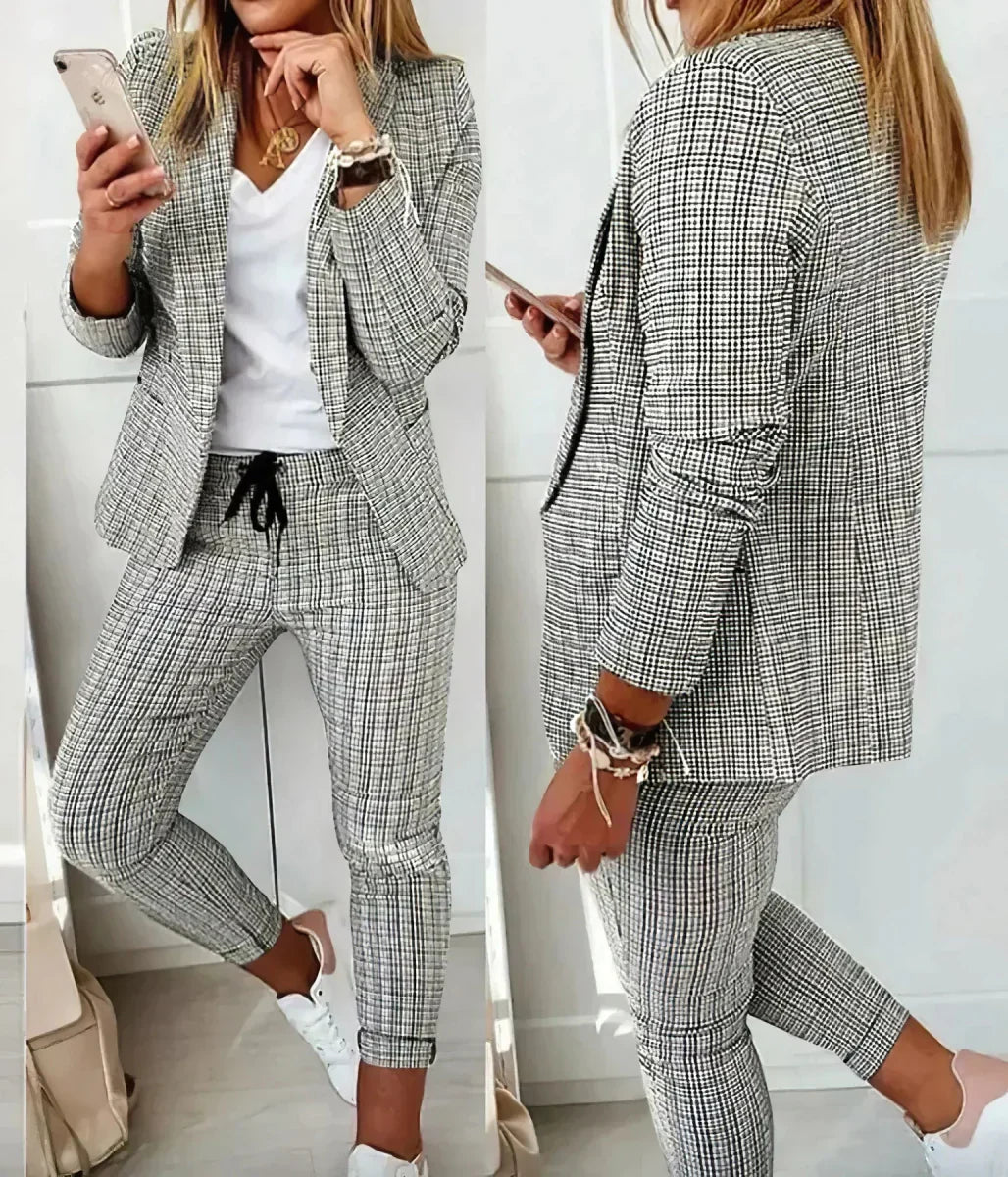 Women's Outfit, Elegant Two-Piece Business Clothing for Professional Style, Versatile and Comfortable 3