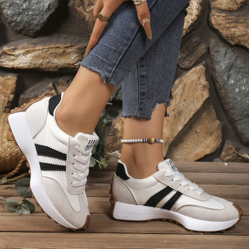 Women's Sneakers with Arch Support - Retro Platform Lace-Up Trainers for Casual Wear 7